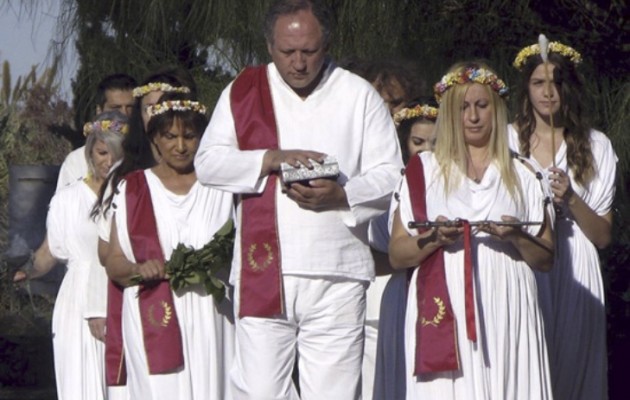 Η Ελληνική Εθνική Θρησκεία αδειάζει τον Σώρρα – Ολομέτωπη σκληρή επίθεση