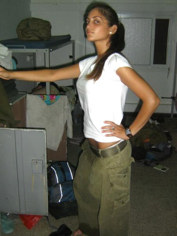 idf-women-22