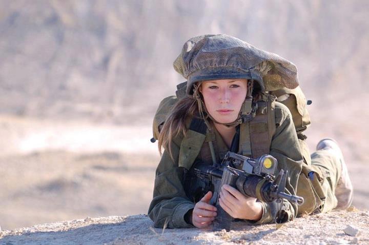 idf-women-3