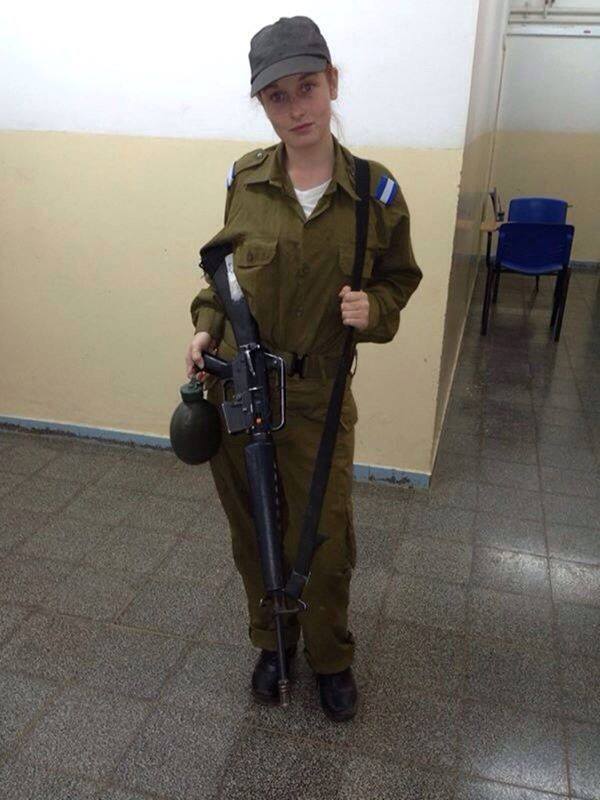 idf-women-8