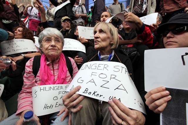 Hedy Epstein, 85, (L) a a US activist an