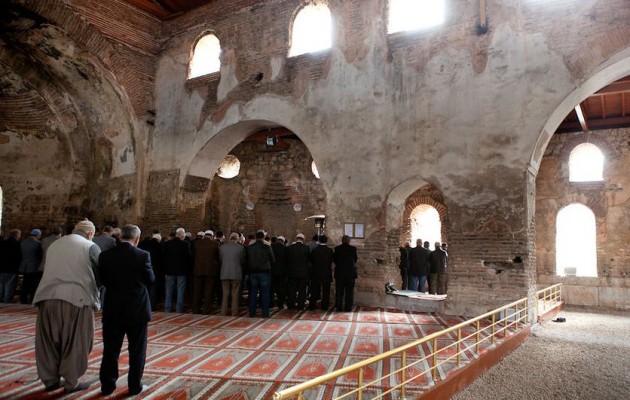 Νέα πρόκληση: Η Τουρκία μετέτρεψε κι άλλη εκκλησία σε τζαμί (φωτογραφίες)