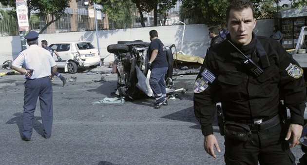 Προφυλακίστηκε ο οδηγός που σκόρπισε τον θάνατο στην Πέτρου Ράλλη