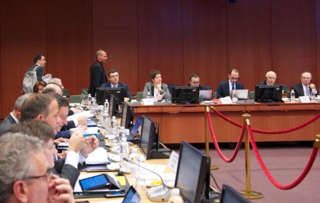 Κυβέρνηση για Eurogroup: Έφεραν πάλι το μνημόνιο, δεν υπάρχει συμφωνία σήμερα