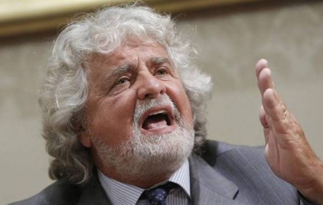 Ο Μπέπε Γκρίλο στην Αθήνα για να στηρίξει το «Όχι» στο δημοψήφισμα Ο Μπέπε Γκρίλο στην Αθήνα για να στηρίξει το «Όχι» στο δημοψήφισμα