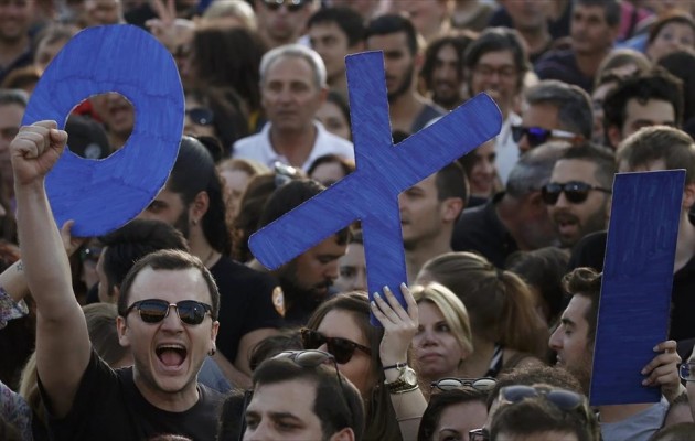 Κουτοπόνηροι πολιτικάντηδες δίχως όραμα για την πατρίδα μάς διχάζουν με ψευτοδιλήμματα