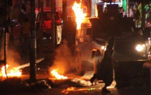 Οδομαχίες στην Κωνσταντινούπολη – Οι Κούρδοι καίνε οχήματα της Αστυνομίας