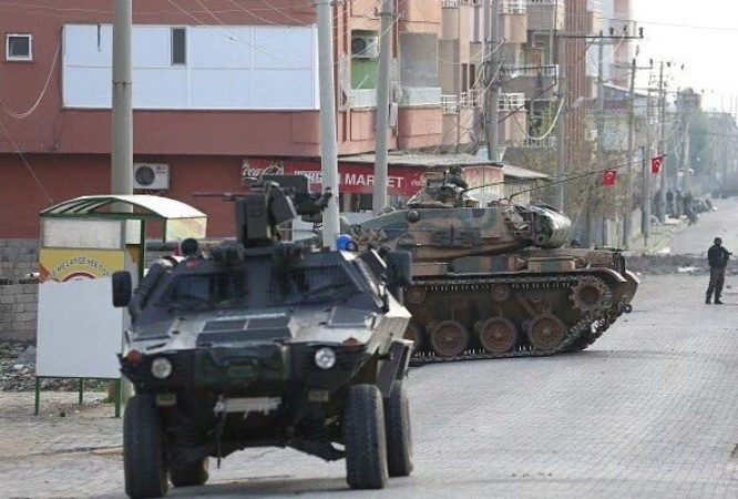 turkish_tanks1