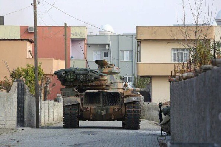 turkish_tanks2