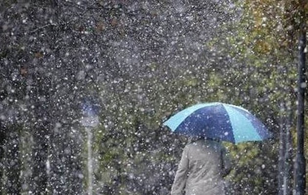 Αγριεύει ο καιρός: Χιόνια και στην Αττική την Πέμπτη