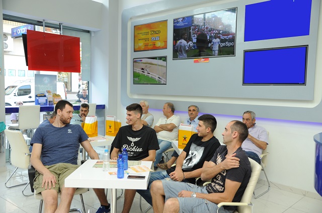 14-6-2016-ΠΡΑΚΤΟΡΕΙΟ-ΠΕΤΡΟΥΠΟΛΗ-(22)