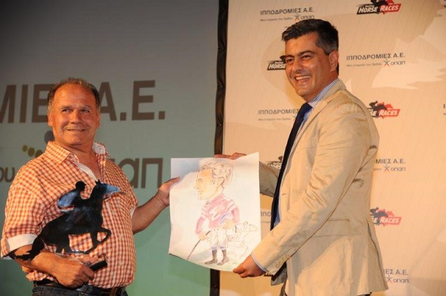 29-6-2016 - Ιππόδρομος - Μ. Σαντοριναίος, Αναβάτης - Ο. Χριστοφόρου, Β' Αντιπροέδρος Ιπποδρομίες ΑΕ (1)