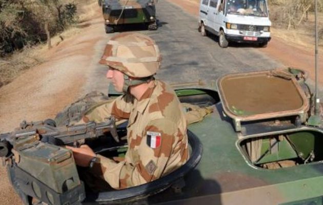 Οι Κούρδοι παραχώρησαν στρατιωτική βάση στους Γάλλους στη βόρεια Συρία