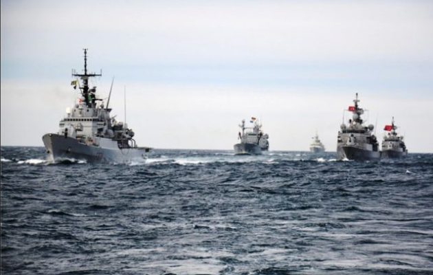 Η Τουρκία στέλνει πολεμικά πλοία στην κυπριακή ΑΟΖ – Το γεωτρύπανο πλέει προς την περιοχή