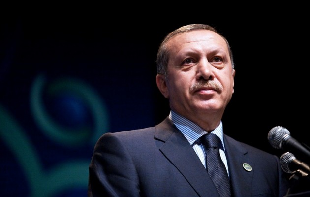Παραιτήθηκαν τρεις υπουργοί της κυβέρνησης Ερντογάν