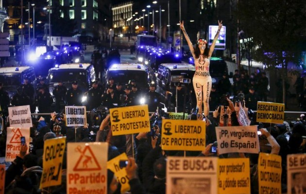 ΕΠΑΜ: Η φασιστική τυραννία αναβιώνει στην Ισπανία