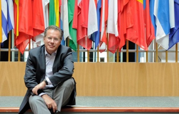 Αναστάτωση στους γαλάζιους βουλευτές Αθηνών προκαλεί ο Κουμουτσάκος