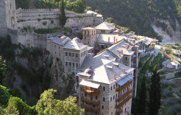 Άγιο Όρος: Βίντεο από τον σεισμό σε μονή (βίντεο)