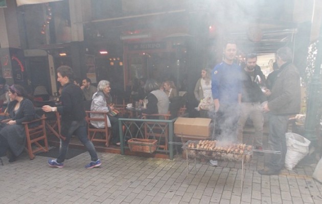 “Ομίχλη” σκέπασε το Αγρίνιο… από τα ψητά!