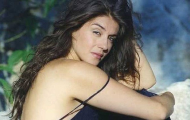 Η ηθοποιός Αντωνία Γιαννούλη διεκδικεί το Δήμο της Τρίπολης με τον ΣΥΡΙΖΑ