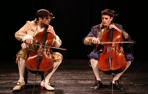 Κι όμως με δύο τσέλο μπορείς να παίξεις Heavy metal