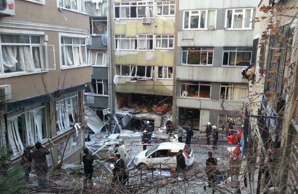 Δείτε τα βίντεο που ανεβάζουν οι Τούρκοι στο διαδίκτυο από την έκρηξη στην Κωνσταντινούπολη