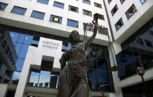 Το Ελεγκτικό Συνέδριο έκρινε αντισυνταγματική την περικοπή στο εφάπαξ συνταξιούχου του δημοσίου