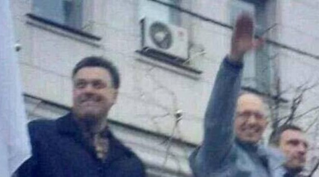 Η «σοβαρή» Χρυσή Αυγή στο τιμόνι της Ουκρανίας