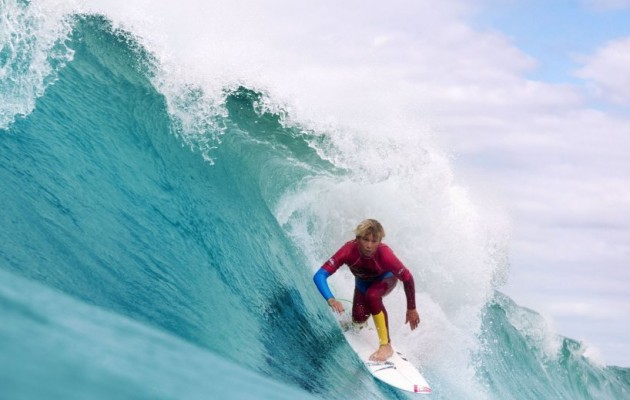 Ο καλύτερος 16χρονος σέρφερ του κόσμου έχει ελληνική καταγωγή