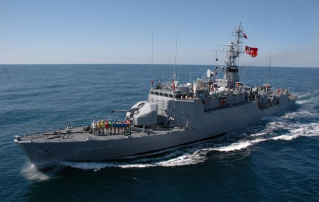 Τουρκική κορβέτα έκοβε βόλτες στις Κυκλάδες