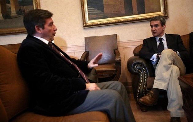 Ο Λοβέρδος στηρίζει Καμίνη