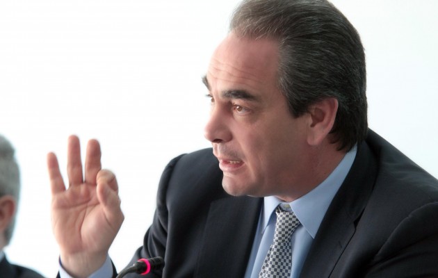 Την παρέμβαση Σαμαρά για δίκαιο φορολογικό σύστημα  ζητά ο Κωνσταντίνος Μίχαλος