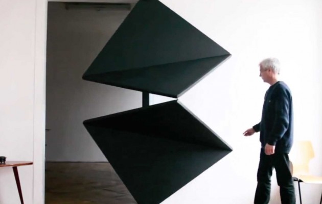 Ο καλλιτέχνης που ανακάλυψε την πόρτα του μέλλοντος