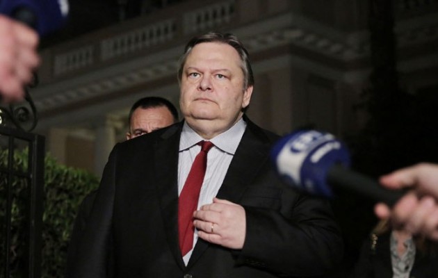 “Ραγδαίες και δραματικές οι εξελίξεις στην Ουκρανία” δήλωσε ο Ε. Βενιζέλος