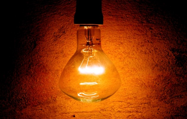 Καταγγέλλουν ότι αρχίζουν πάλι διακοπές ηλεκτροδότησης και καλούν σε διαμαρτυρία