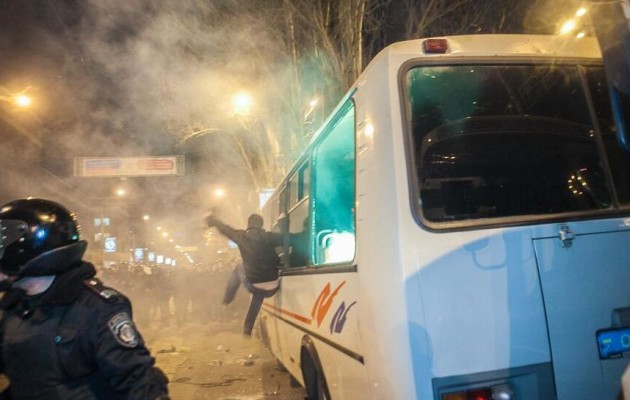 Συγκλονιστικές φωτογραφίες και βίντεο – μαρτυρίες από τους τραυματίες στο Ντονέτσκ