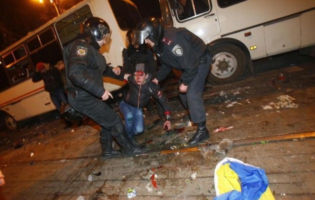 Νονέτσκ Ουκρανία: Πληροφορίες για 3 νεκρούς – Μέλος του Σβόμποντα ο ένας νεκρός