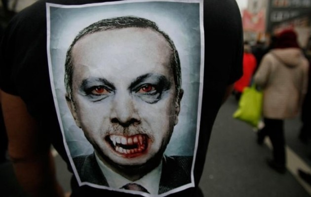 Και λαθρέμπορος όπλων ο Ερντογάν; Νέες αποκαλύψεις