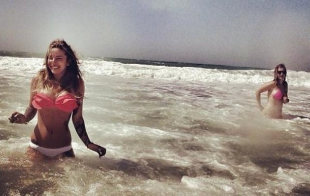 Το πρώτο μπάνιο της Εριέττας Κούρκουλου (εικόνα)