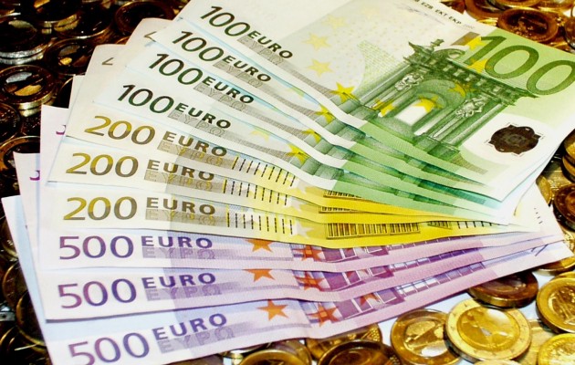 Πρωτογενές πλεόνασμα 1,238 δισ. αλλά και υστέρηση εσόδων 967 εκατ. ευρώ