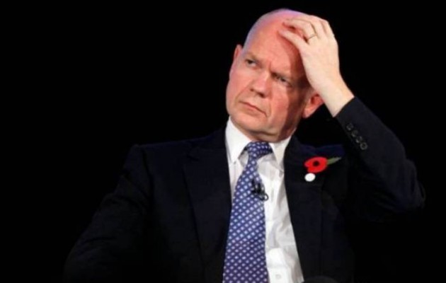 Αιφνιδιαστική παραίτηση του Βρετανού υπουργού Εξωτερικών