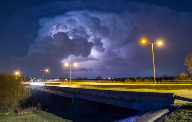Εκπληκτικό βίντεο από καταιγίδα στο Τέξας