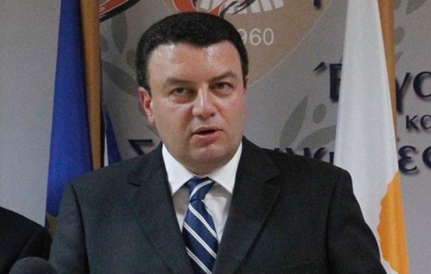 Το τελευταίο αντίο στον Τάσο Μητσόπουλο