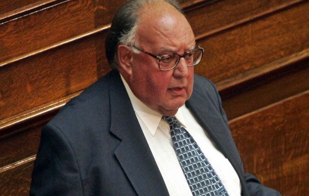 Πάγκαλος: Ανάψτε το Άγιο Φως με τσακμάκι ή σπίρτα