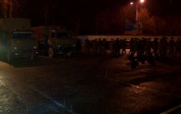 ΕΚΤΑΚΤΗ ΕΙΔΗΣΗ: Οι πρώτες φωτογραφίες από την Ουκρανική βάση που εισέβαλαν οι Ρώσοι