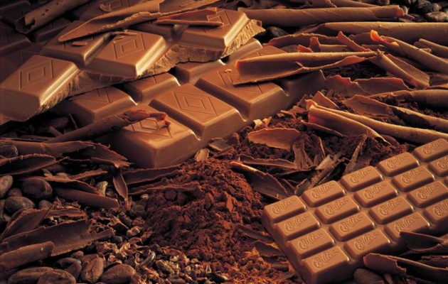 Η σοκολάτα μου έχει μια γκρι επίστρωση – είναι χαλασμένη;