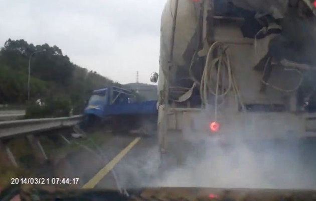 Η βιασύνη είναι… κακός οδηγός (βίντεο)