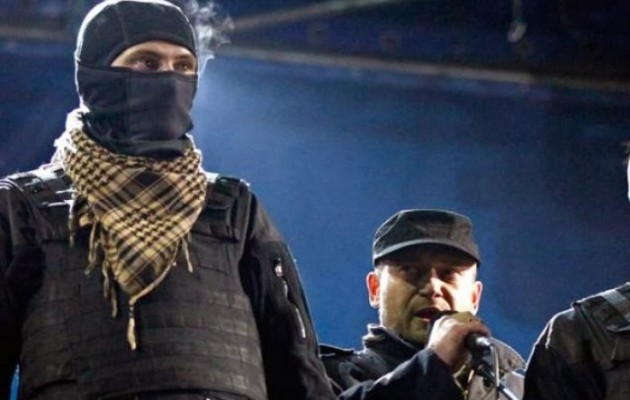 Ουκρανία: Μυστική σύσκεψη για να τεθεί εκτός νόμου ο “Δεξιός Τομέας”