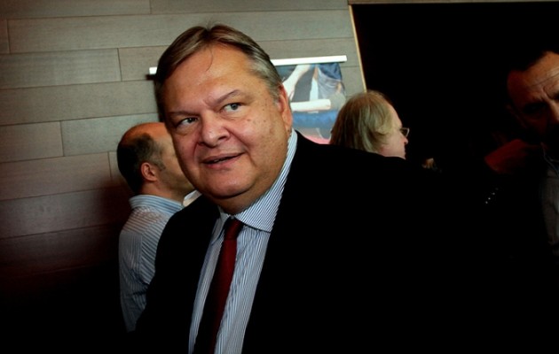 Ο Βενιζέλος έδωσε 4.612 ευρώ για μοκέτα