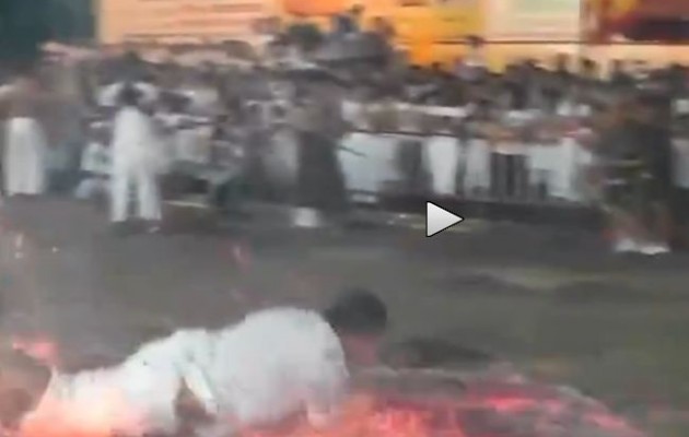 Ταϊλανδός αναστενάρης κινδύνεψε να καεί ζωντανός (βίντεο)